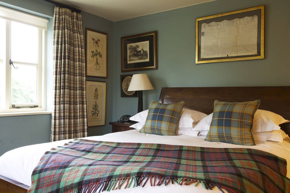 Photo of Bedroom in Lower Froyle