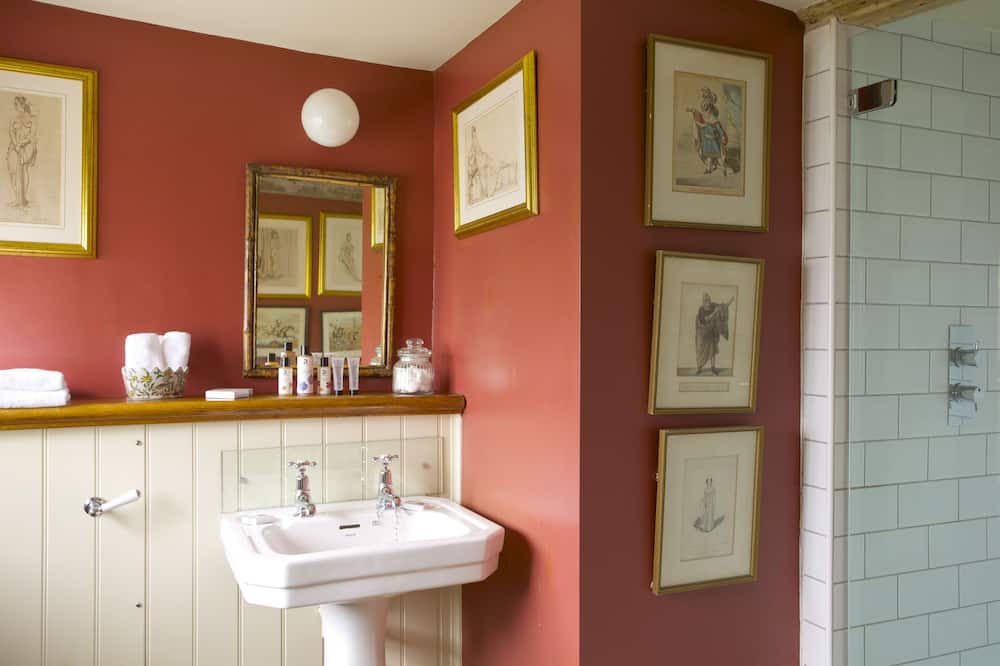 Photo of Bathroom in Lower Froyle