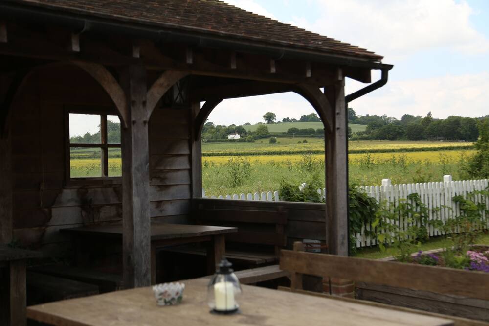 Photo of Outdoor in Lower Froyle