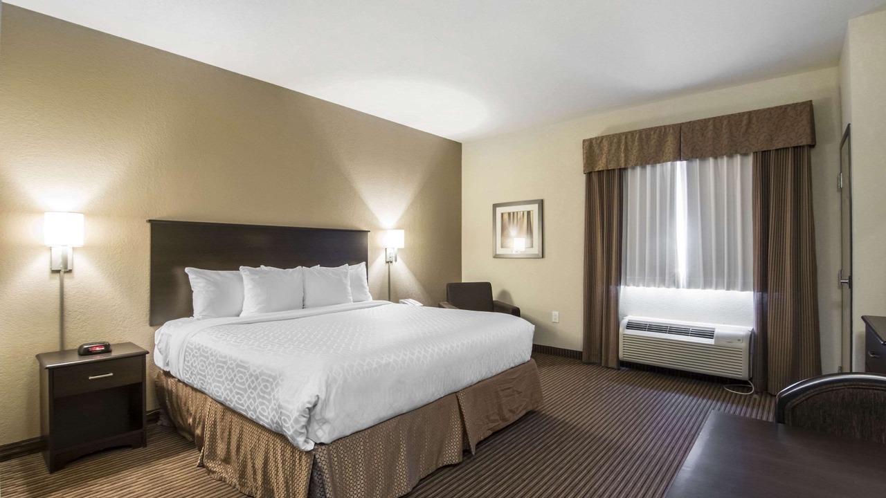 Photo of Bedroom in Thompson
