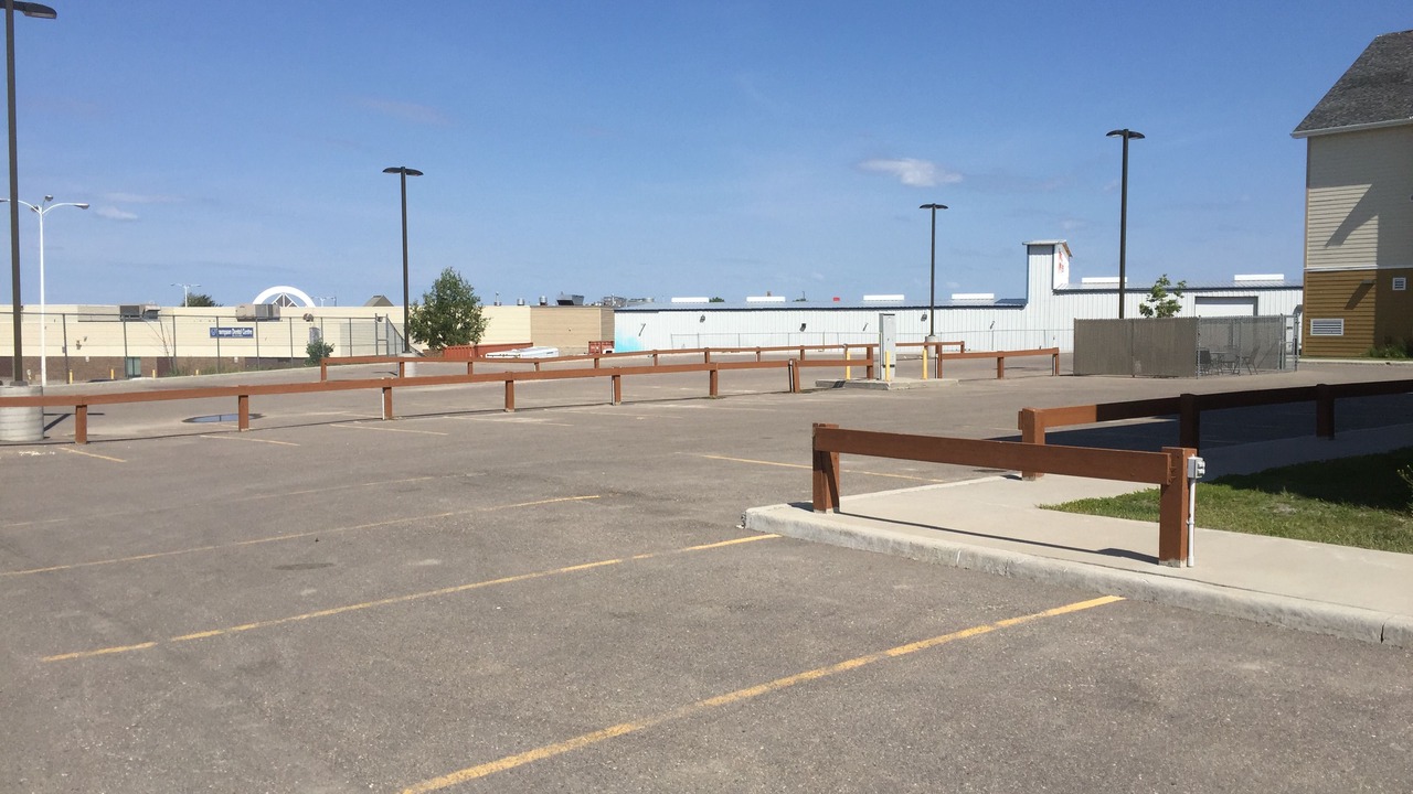 Photo of Others in Thompson