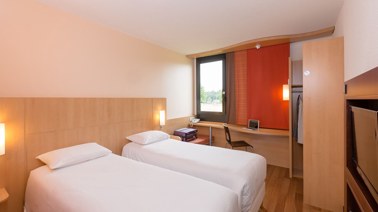 Photo of Bedroom in Ploumagoar