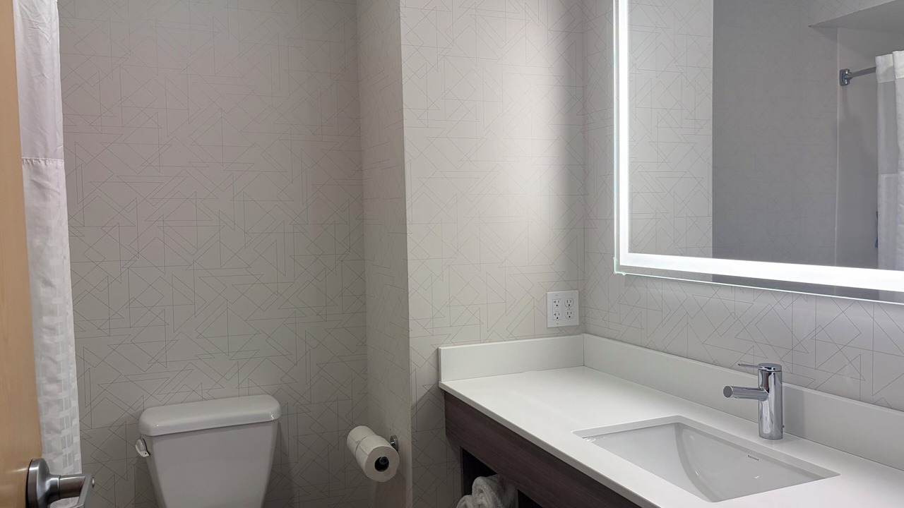 Photo of Bedroom in Cortland