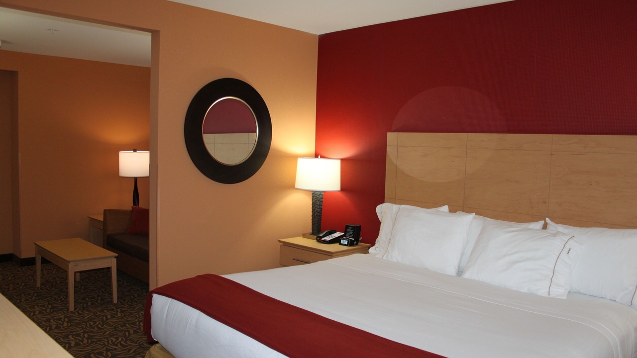 Photo of Bedroom in Cortland
