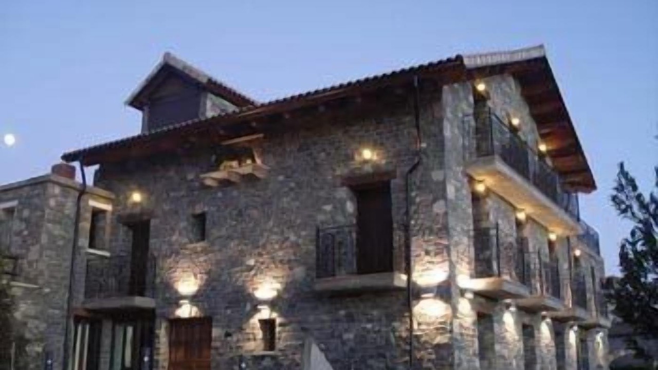 Photo of Outdoor in Larres