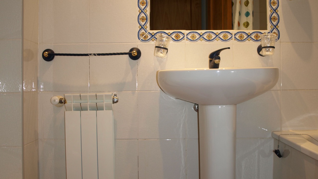Photo of Bathroom in Larres