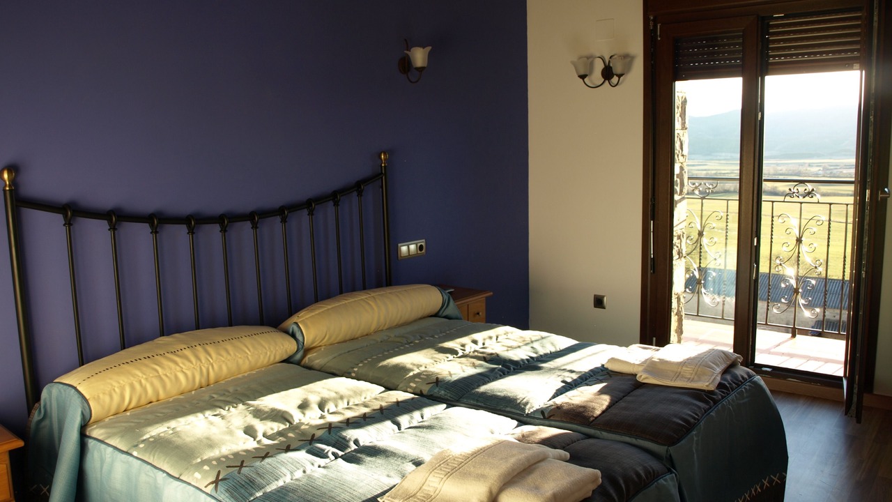 Photo of Bedroom in Larres