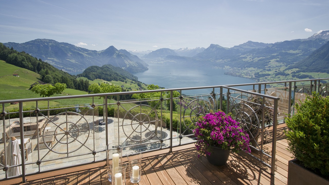 Photo of Patio Balcony in Bürgenstock
