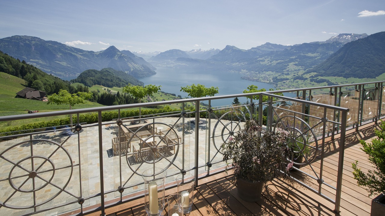 Photo of Bedroom in Bürgenstock