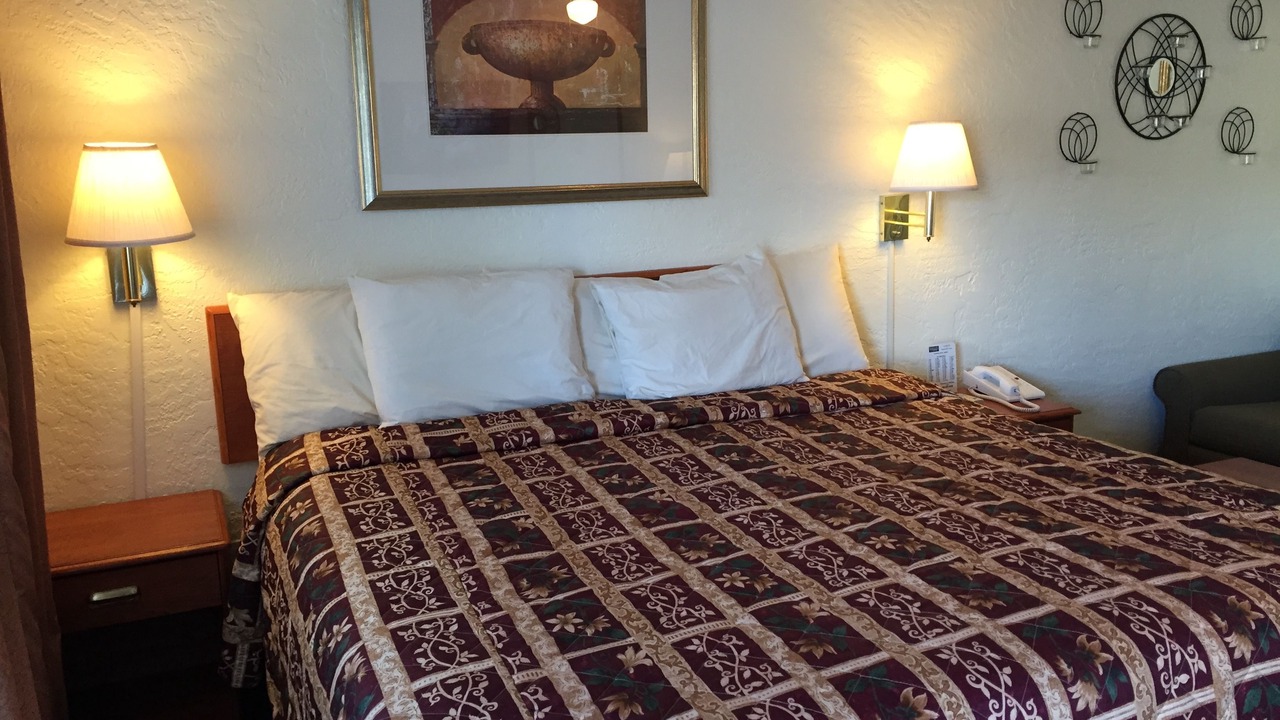 Photo of Bedroom in Colby