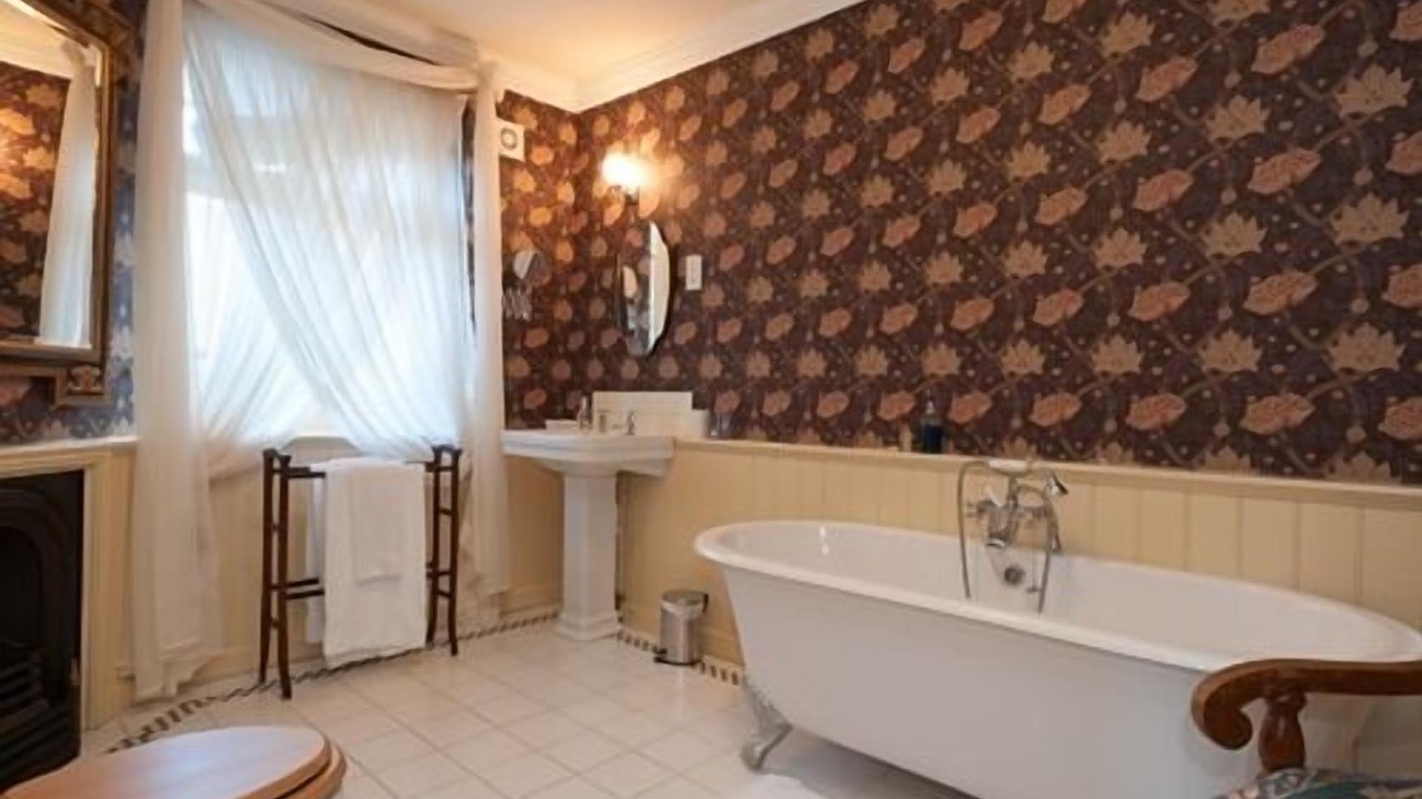 Photo of Bathroom in Llanwrtyd Wells