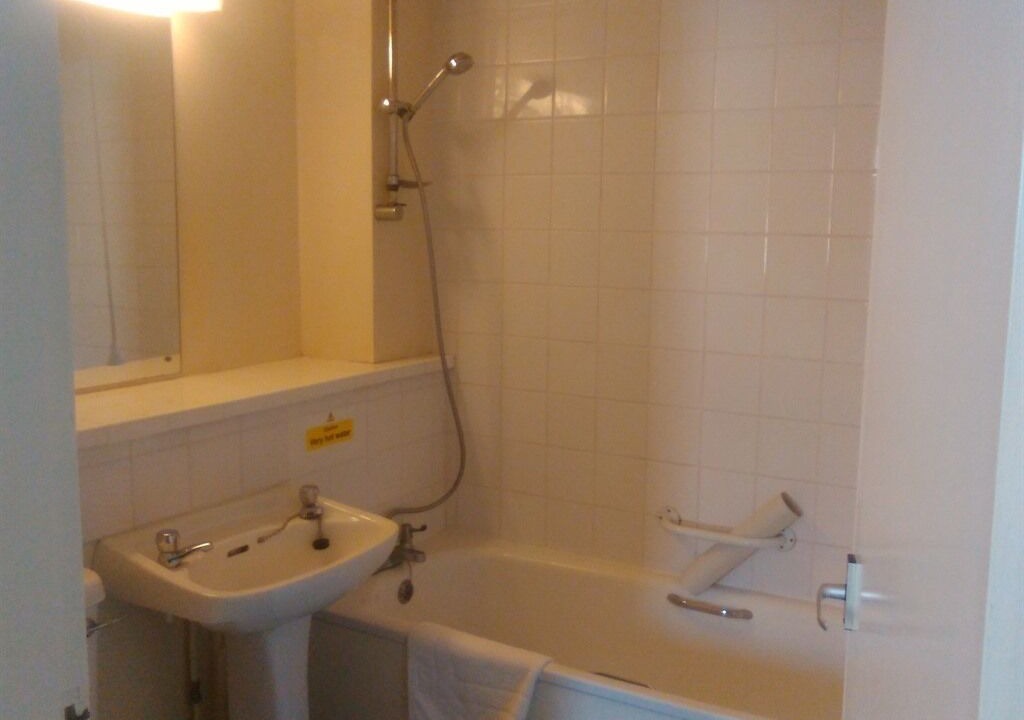 Photo of Bathroom in Llanwrtyd Wells