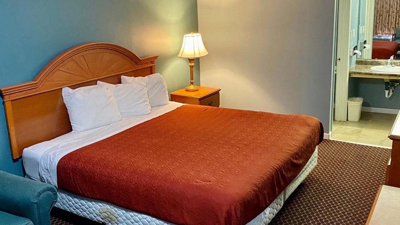 Photo of Bedroom in Springfield