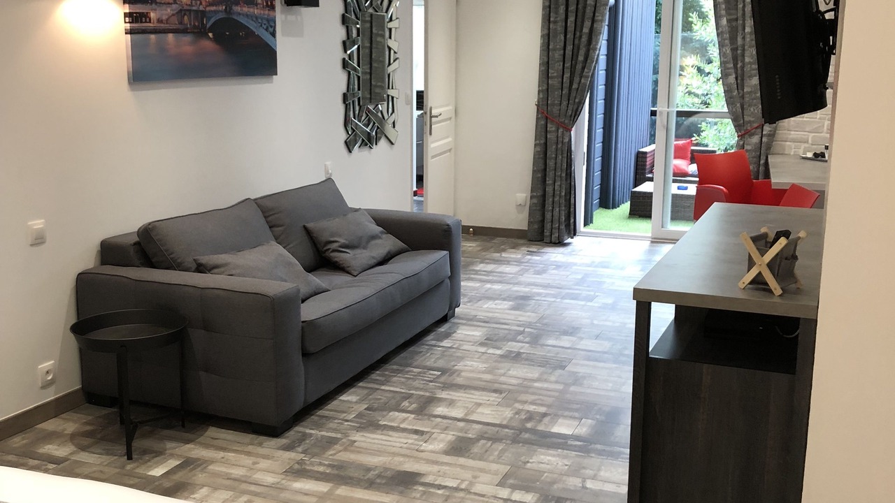 Photo of Bedroom in Flers