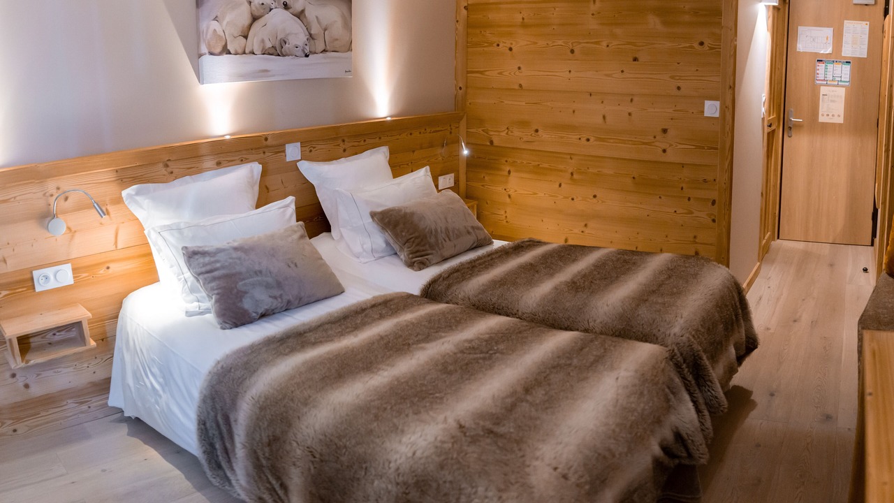 Photo of Bedroom in Venosc