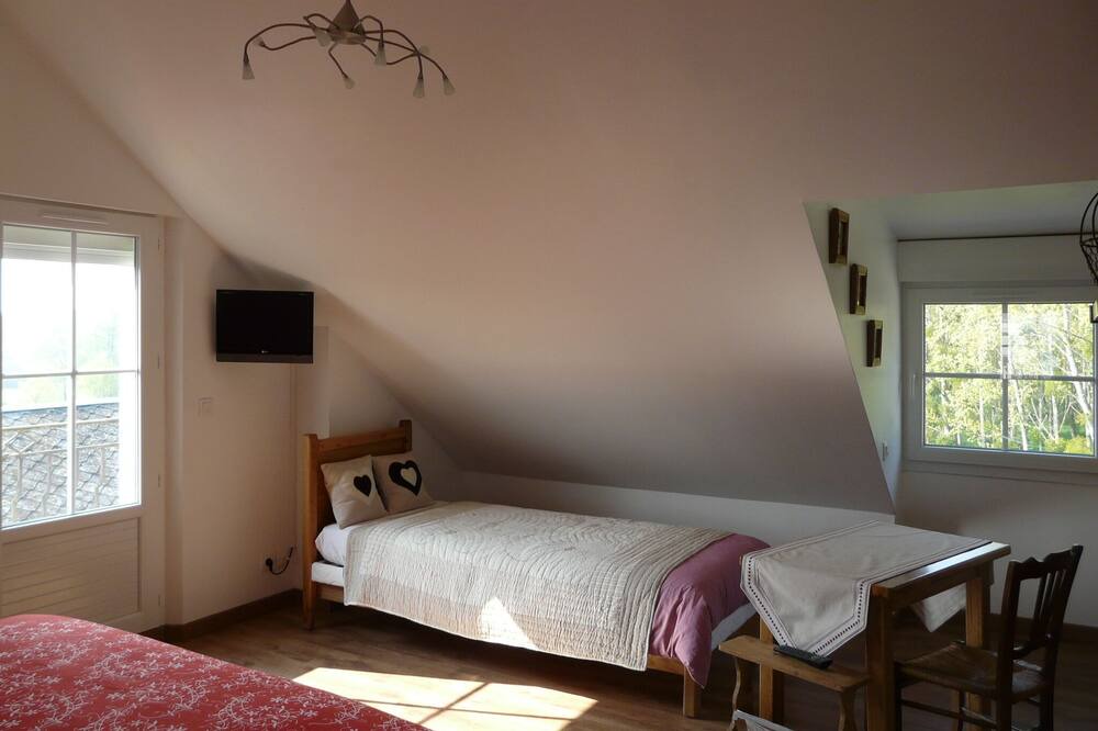 Photo of Bedroom in Neung-sur-Beuvron