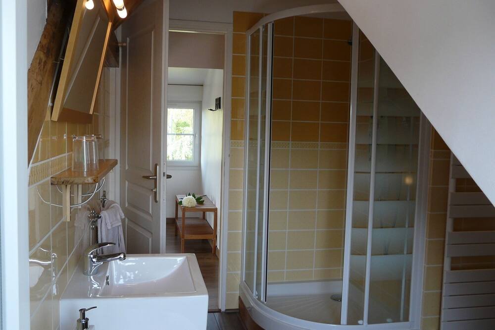 Photo of Bathroom in Neung-sur-Beuvron