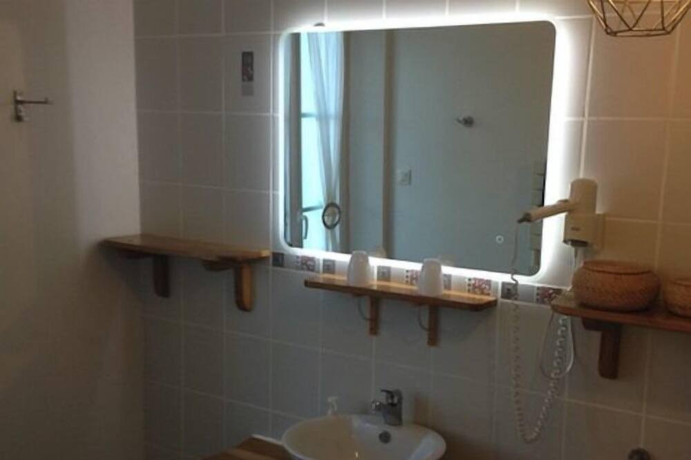 Photo of Bathroom in Neung-sur-Beuvron