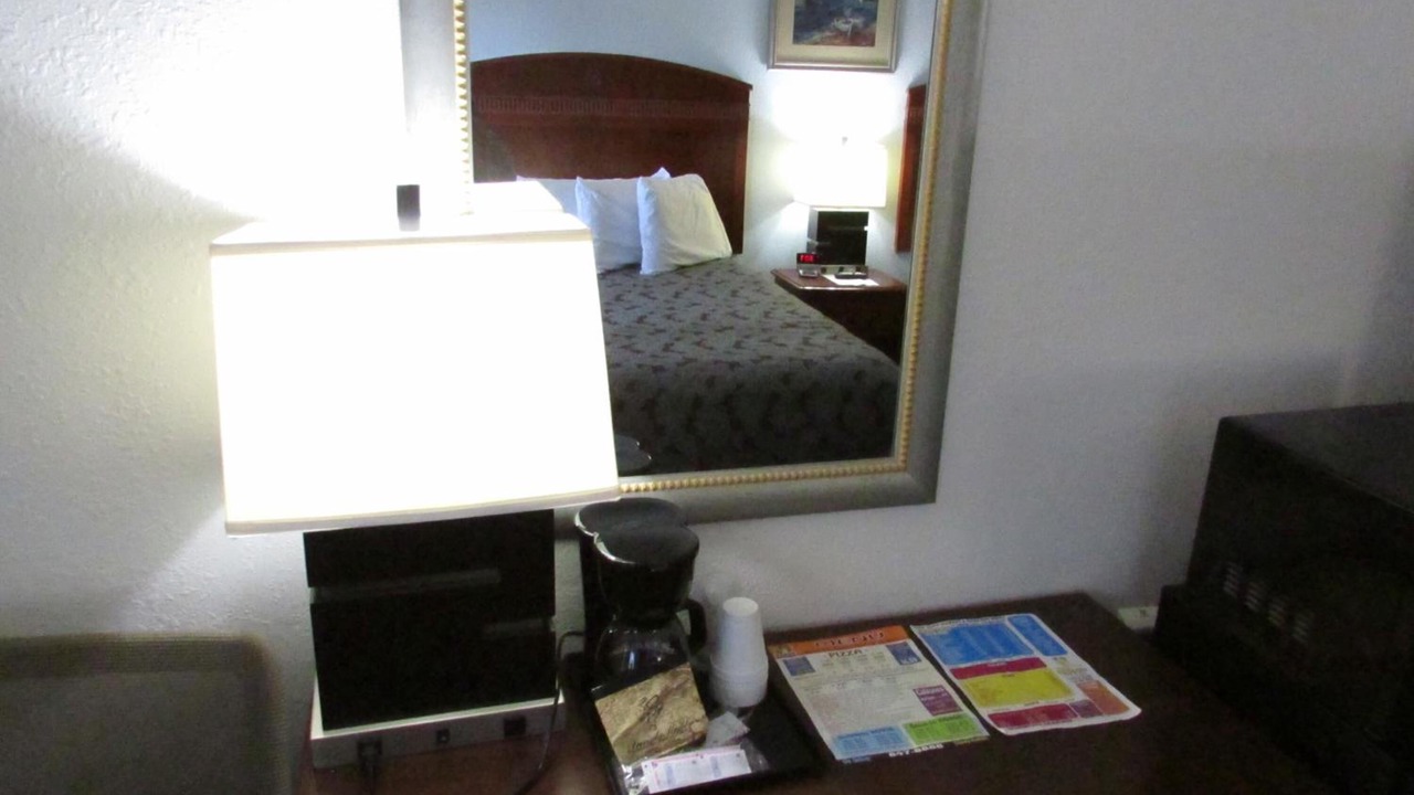 Photo of Bedroom in Parsons