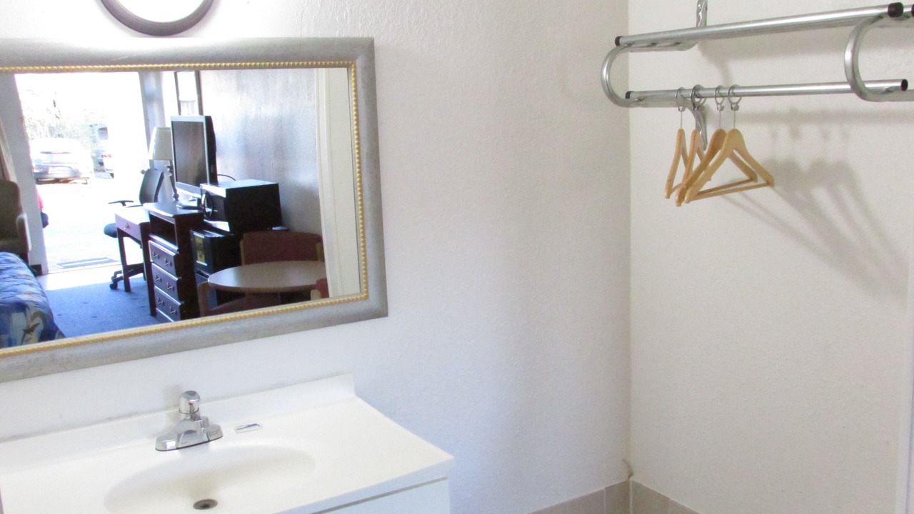 Photo of Bathroom in Parsons