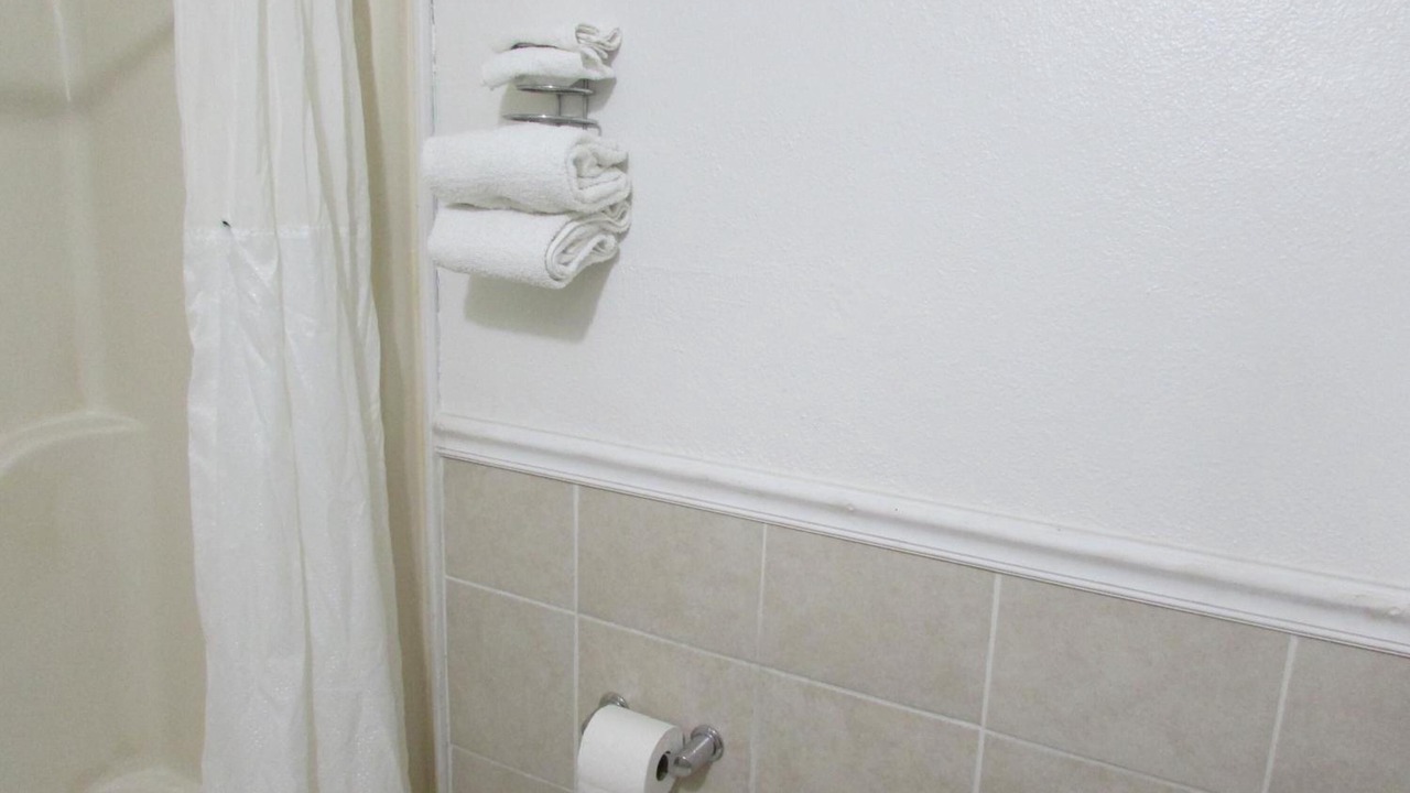 Photo of Bathroom in Parsons