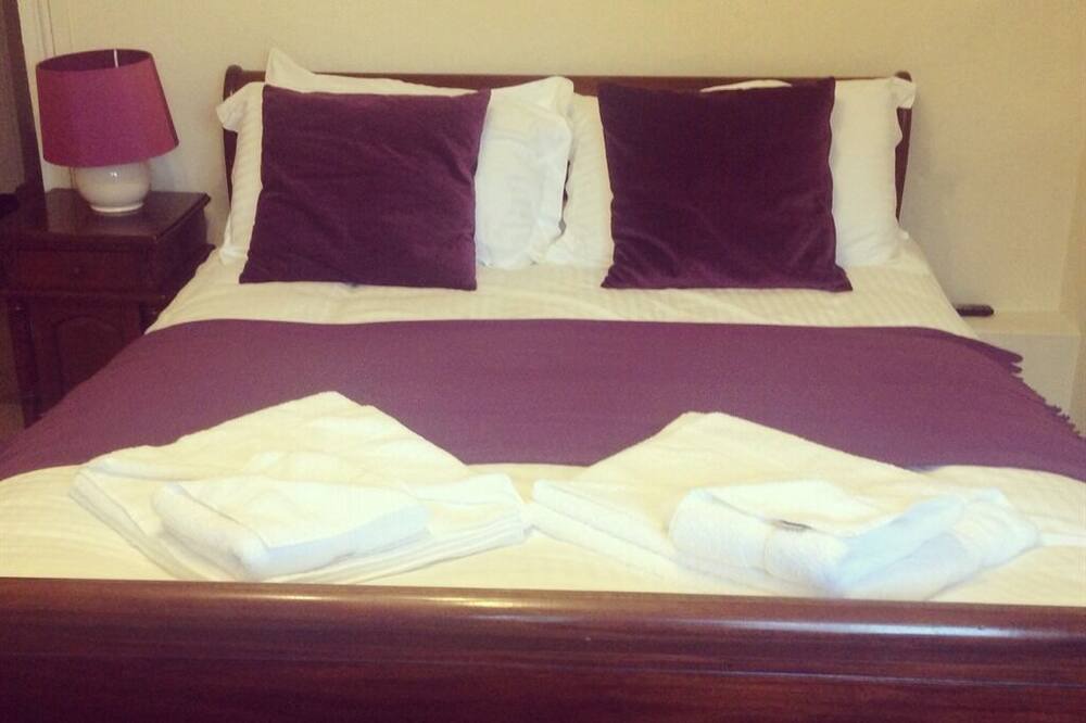 Photo of Bedroom in Petworth