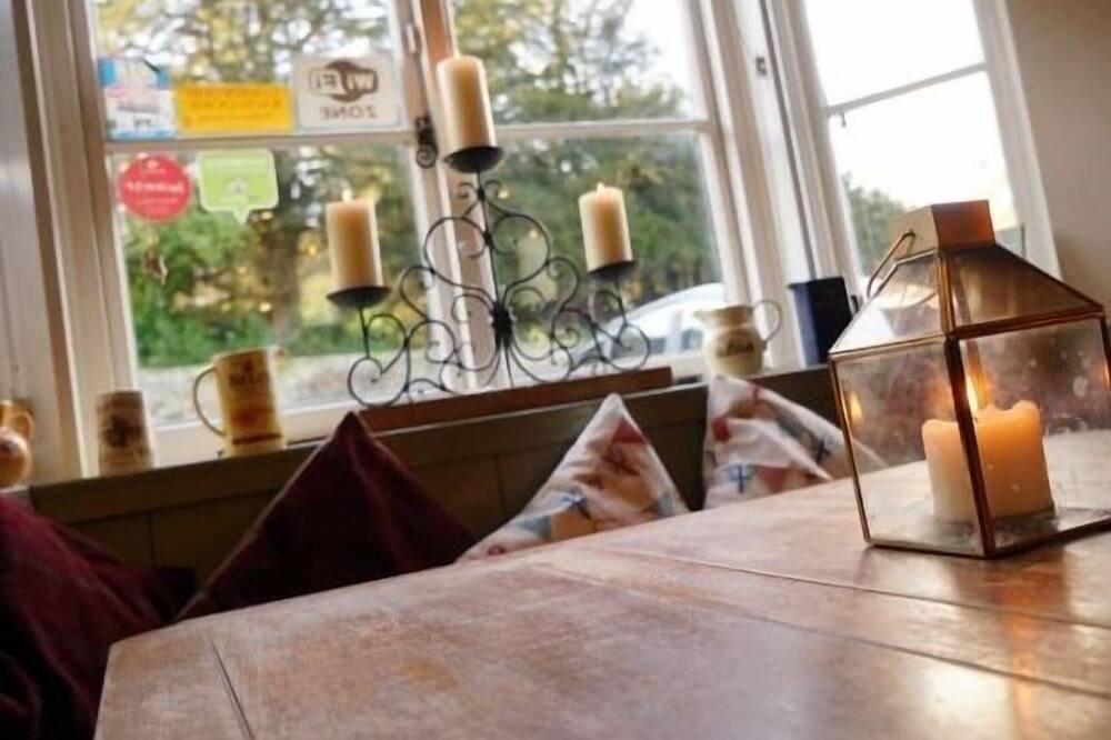 Photo of Others in Petworth