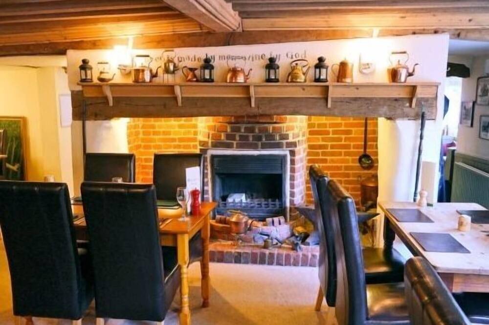 Photo of Others in Petworth