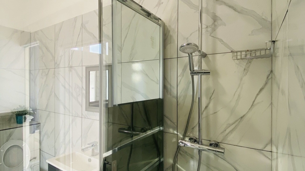 Photo of Bathroom in Isle of Grain