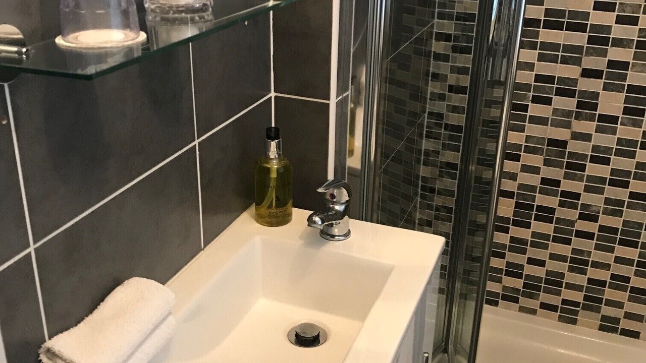 Photo of Bathroom in Boscombe
