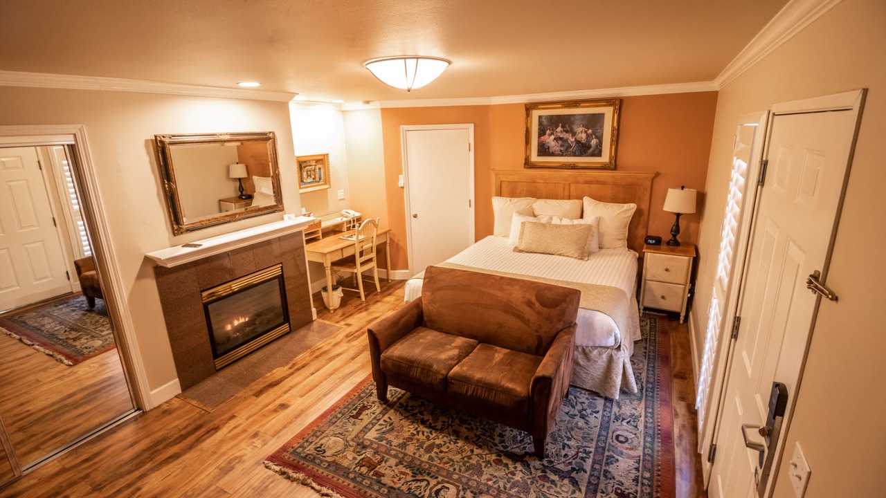 Photo of Livingroom in Grass Valley
