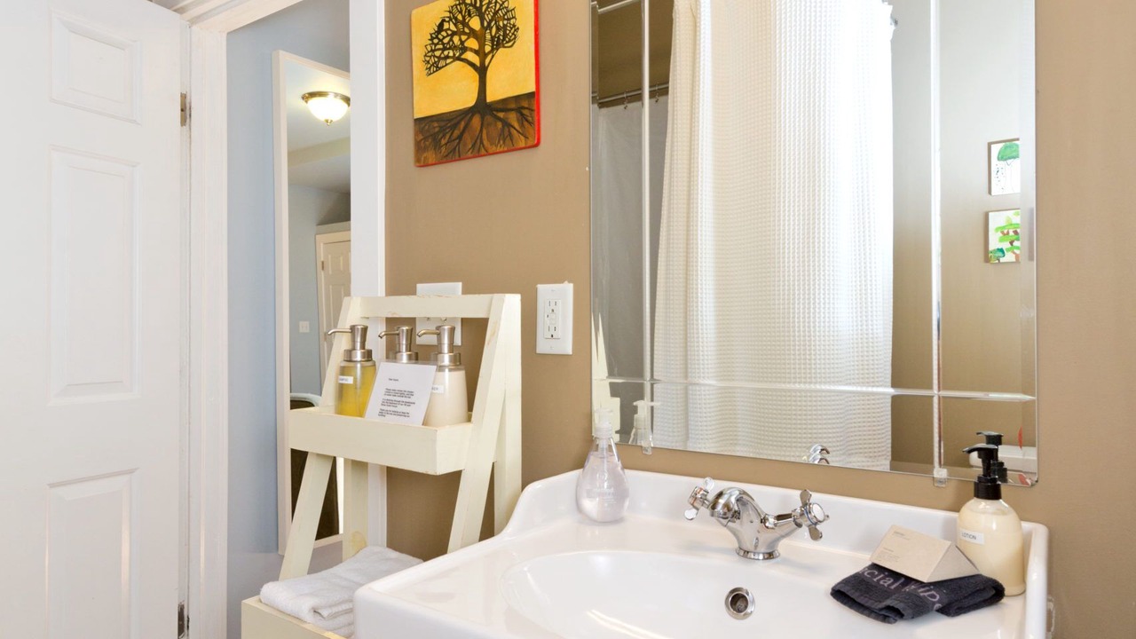 Photo of Bathroom in North End