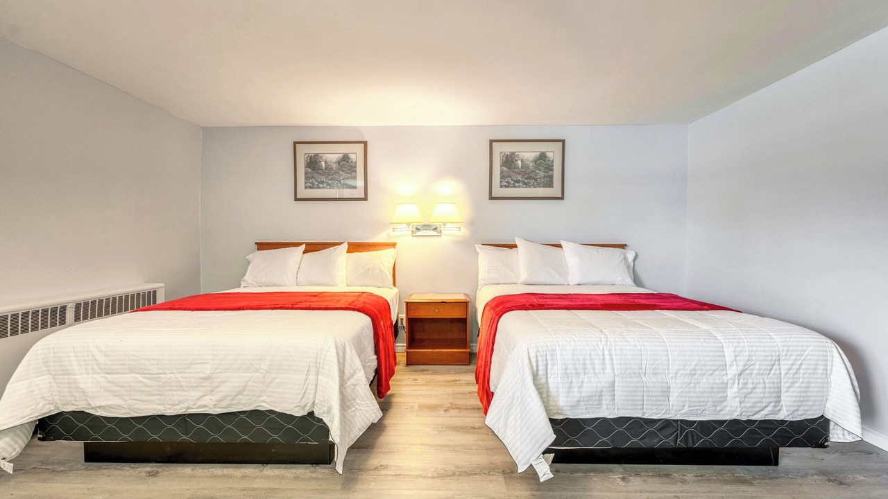 Photo of Bedroom in Sarnia