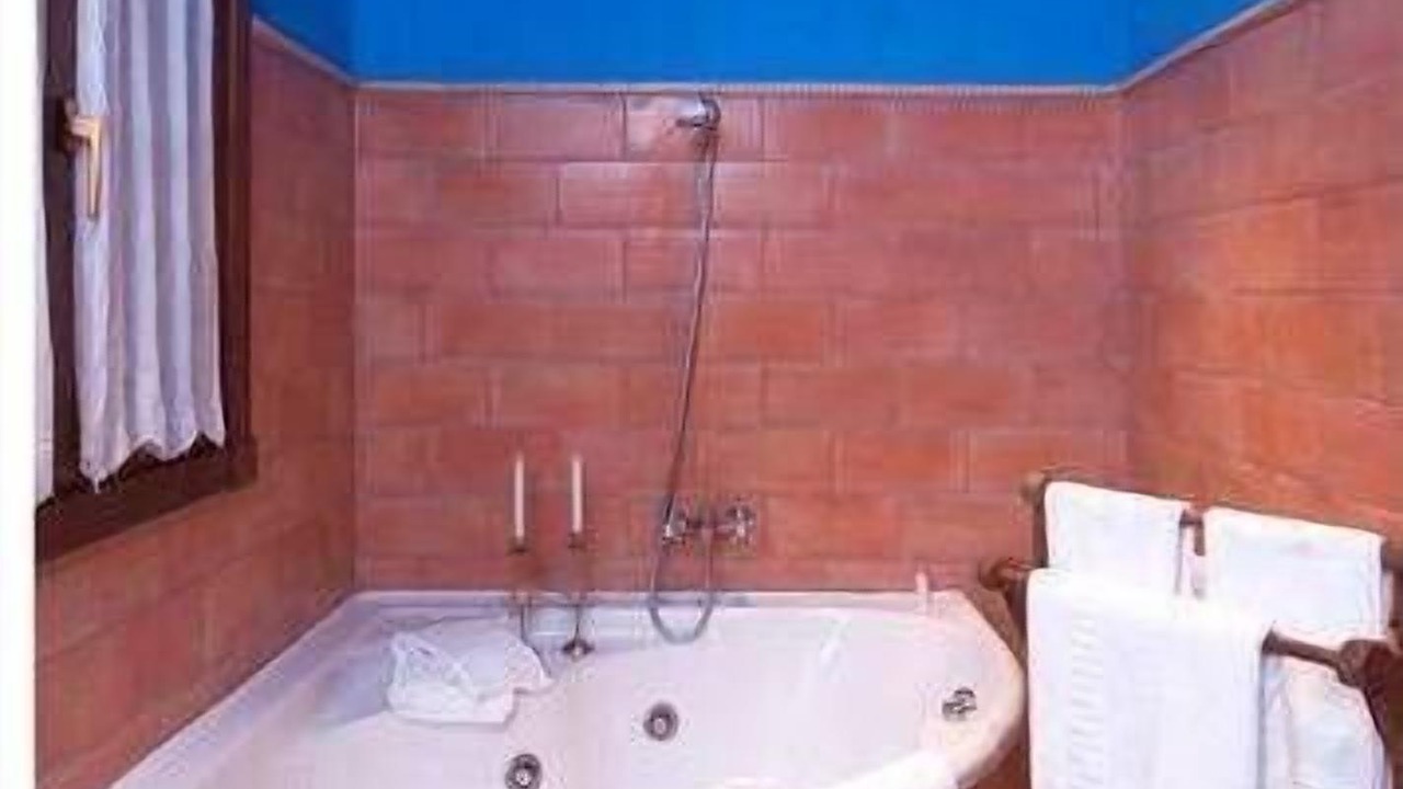 Photo of Bathroom in Colliguilla