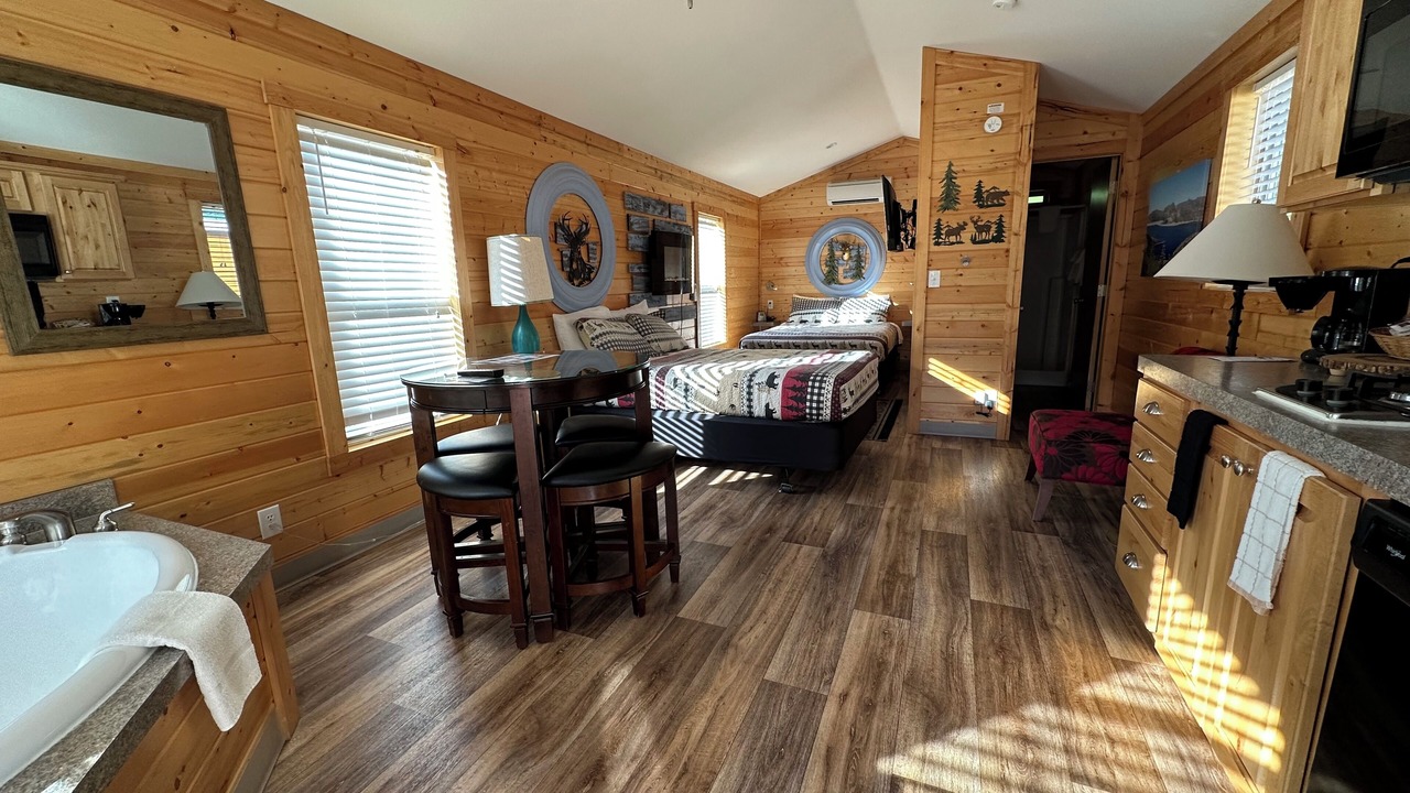 Photo of Others in Packwood