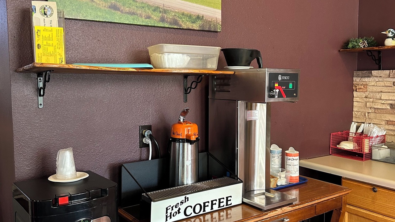 Photo of Others in Packwood