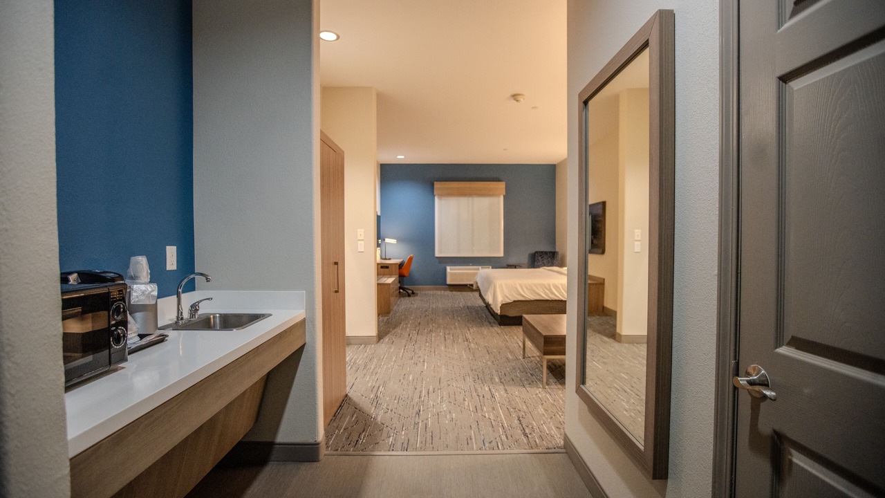 Photo of Bedroom in Cleveland