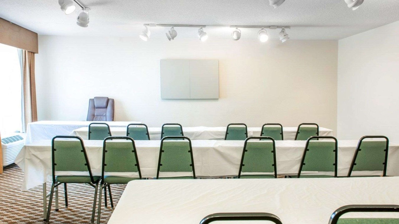 Photo of Others in Goshen