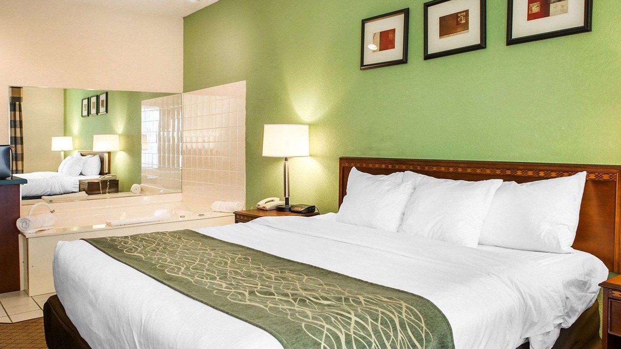 Photo of Others in Goshen