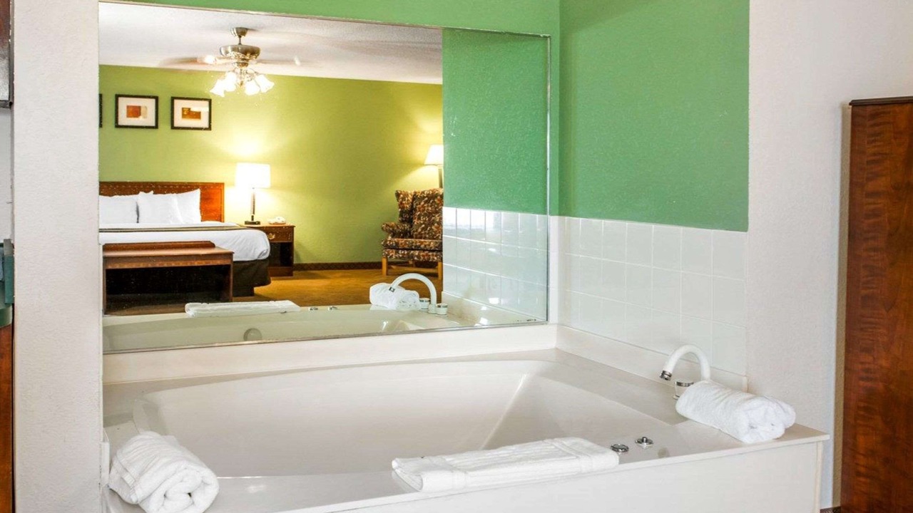 Photo of Others in Goshen