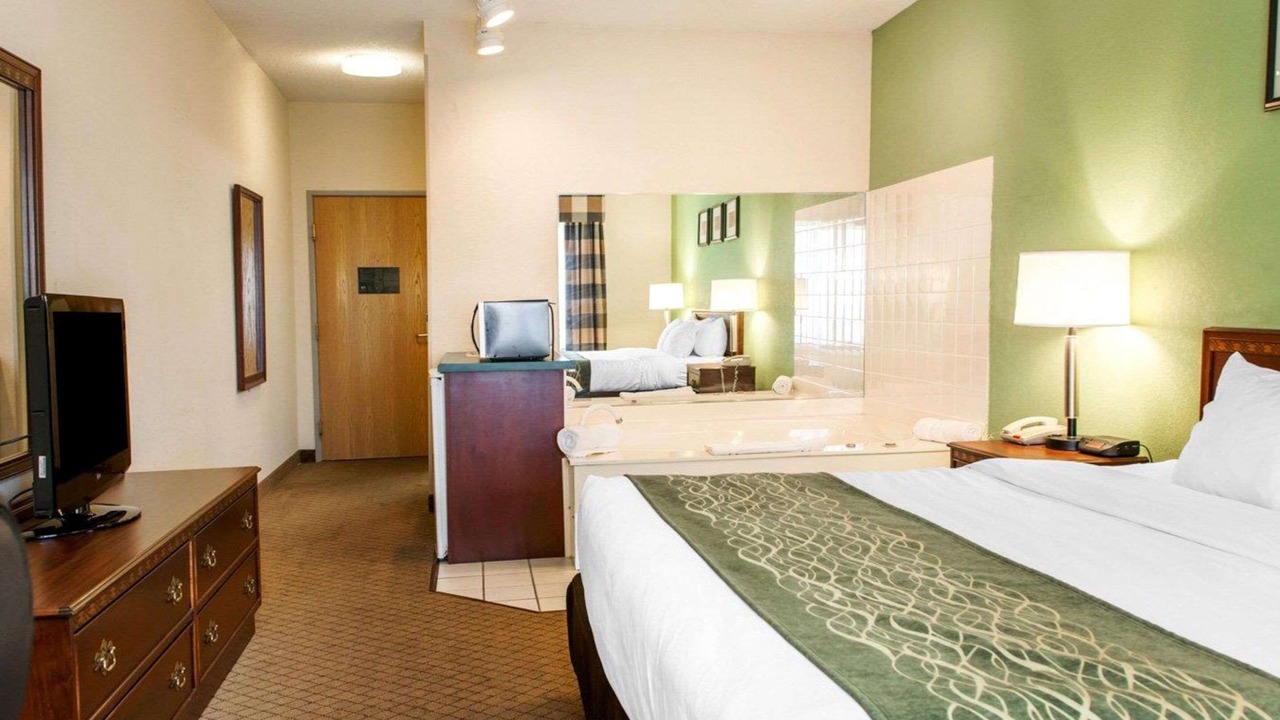 Photo of Others in Goshen