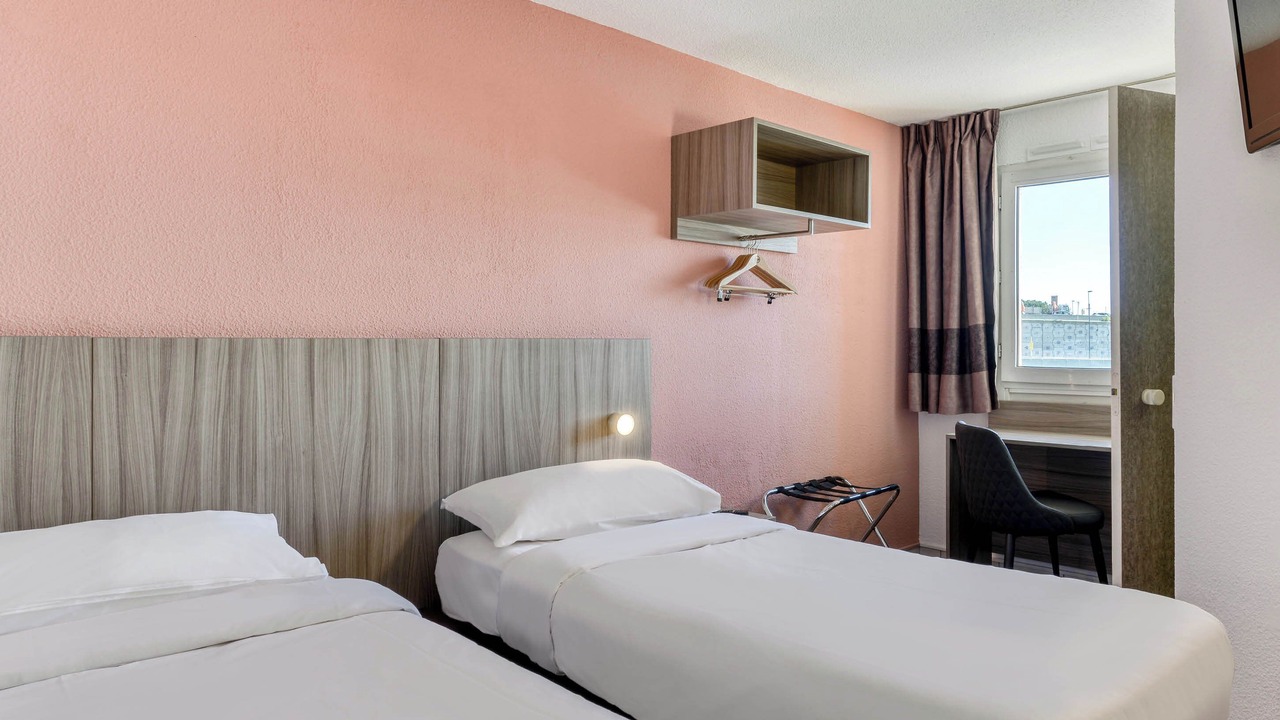 Photo of Bedroom in Sete