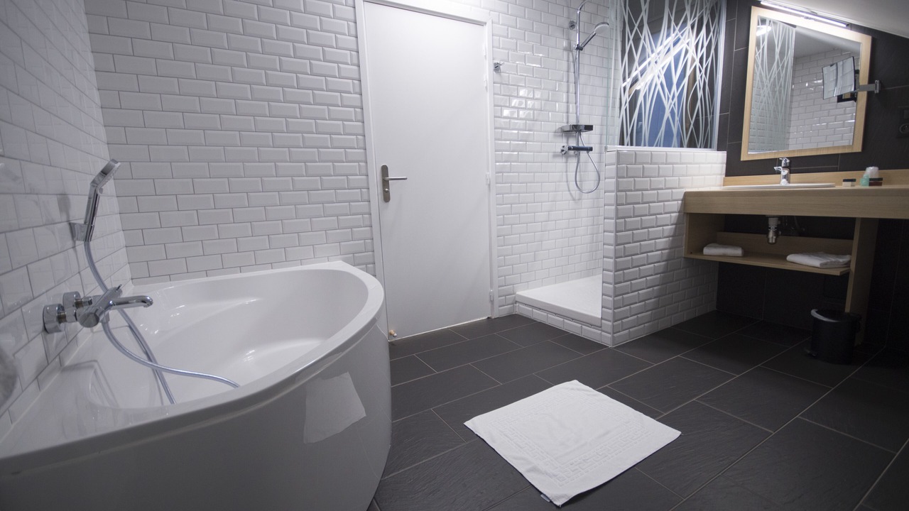 Photo of Bathroom in Onet-le-Chateau