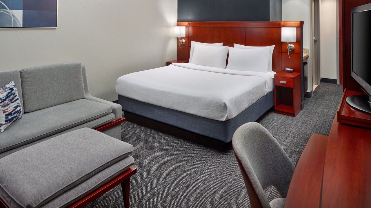 Photo of Bedroom in Warner Robins