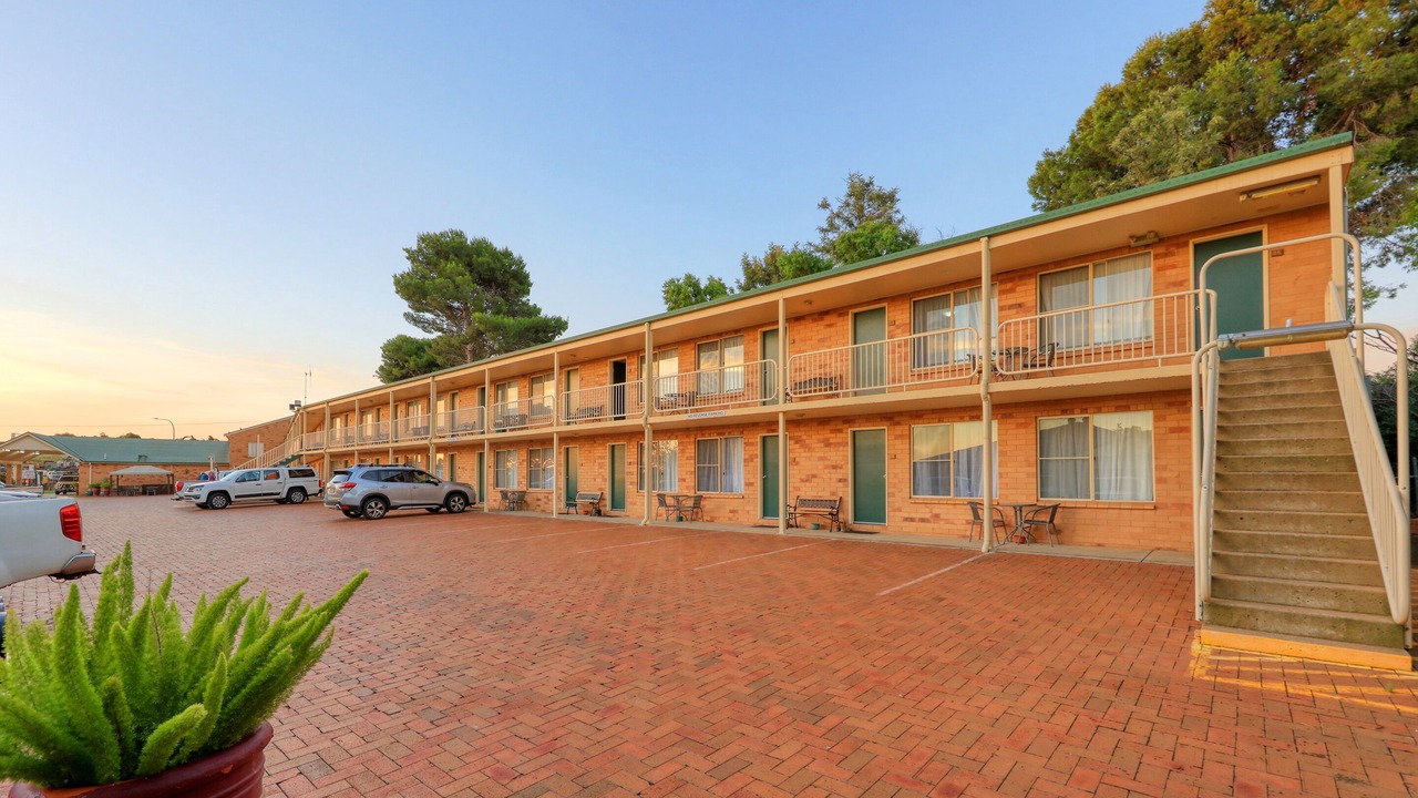 Photo of Outdoor in Parkes