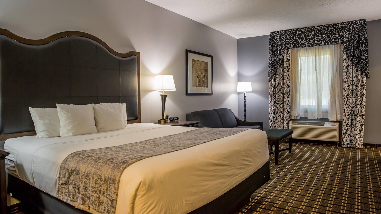 Photo of Bedroom in Opelousas