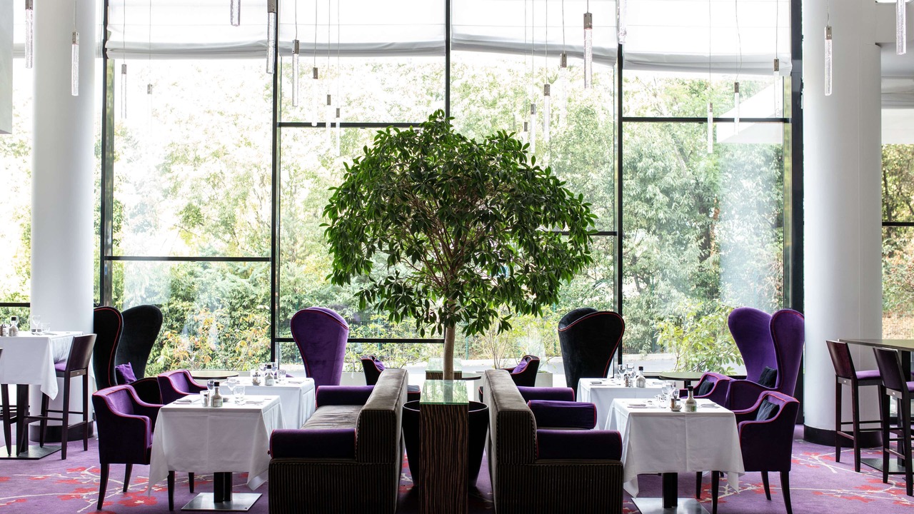 Photo of Others in Antigone