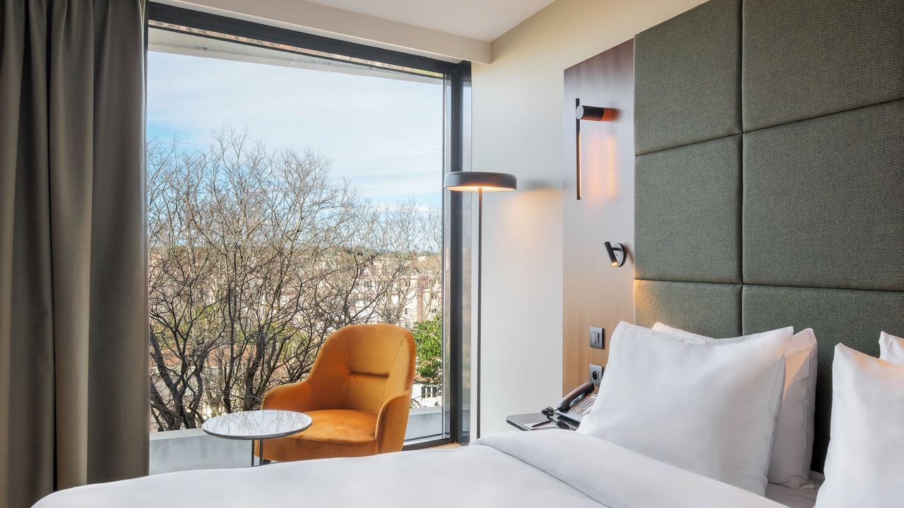 Photo of Bedroom in Antigone