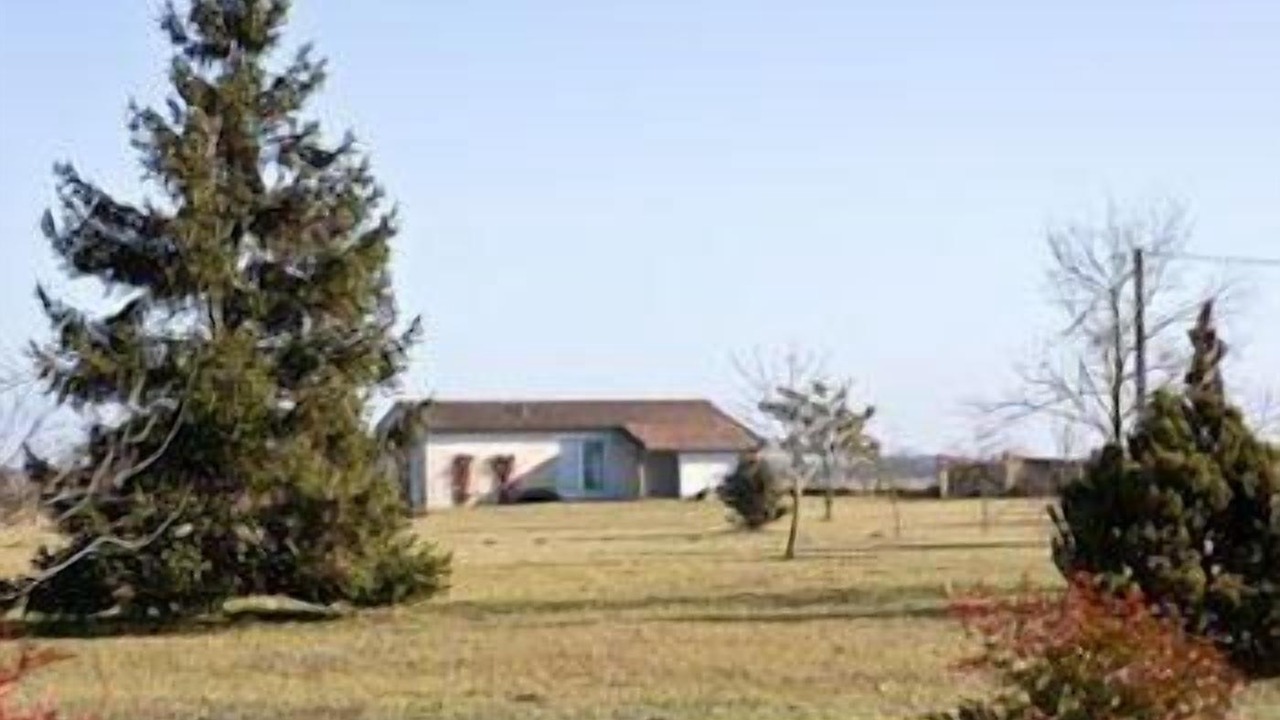 Photo of Outdoor in Bribaudon