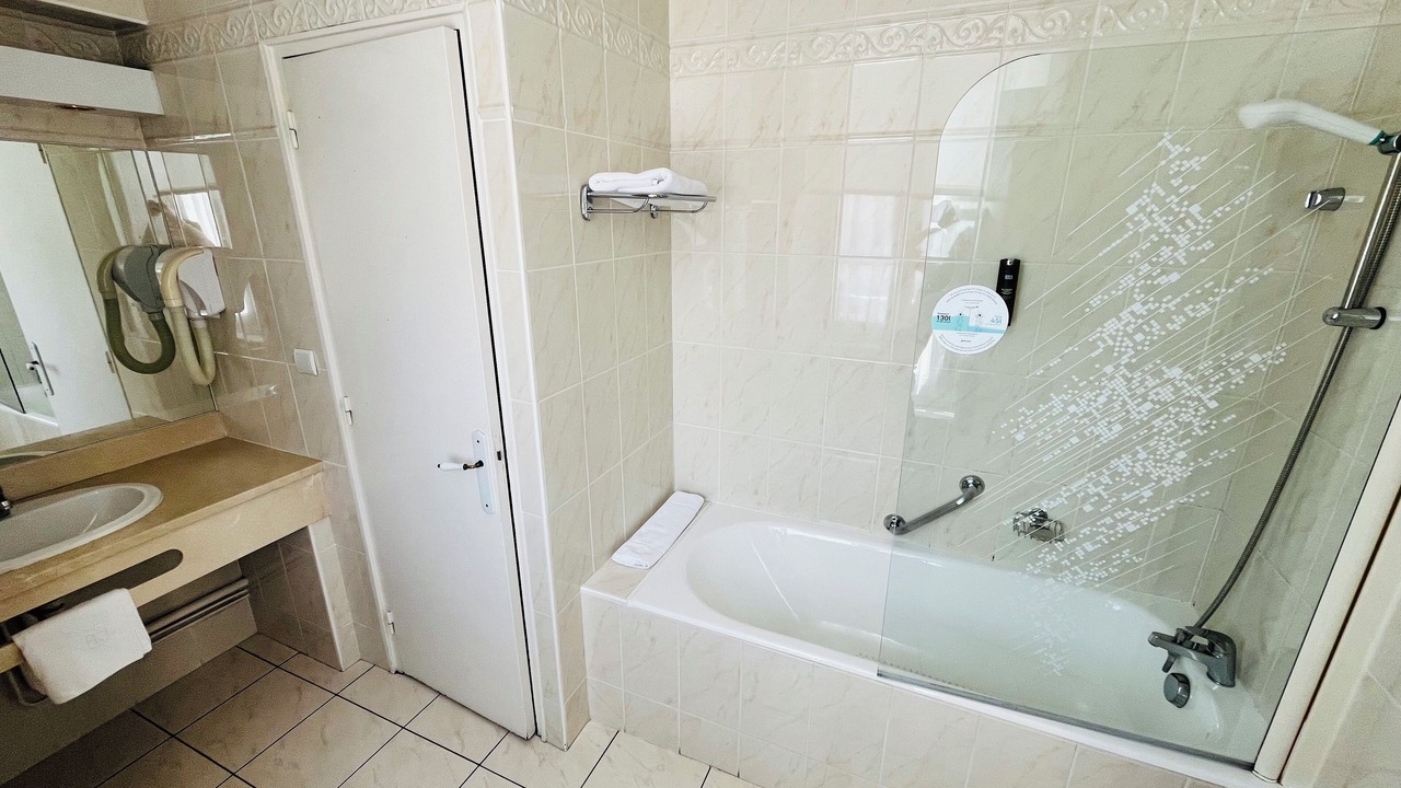 Photo of Bathroom in Mayenne